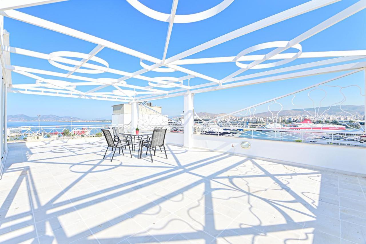 Charming Apartment With A Sea View Terrace Пирей Экстерьер фото